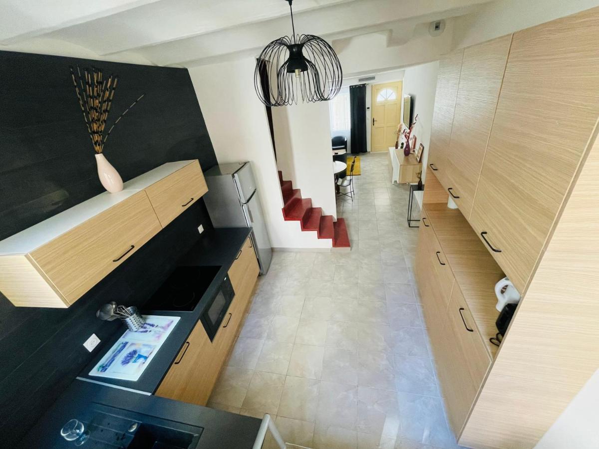 Holiday home Refuge Des Lys